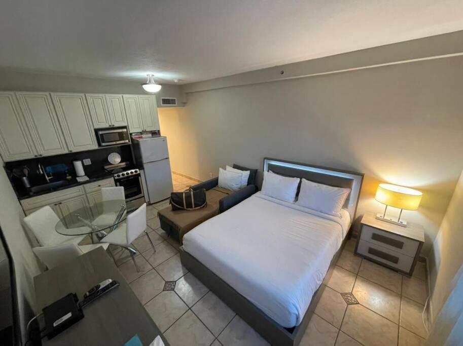 Ferienwohnung Chic Ocean Front Studio! Miami Beach Exterior foto